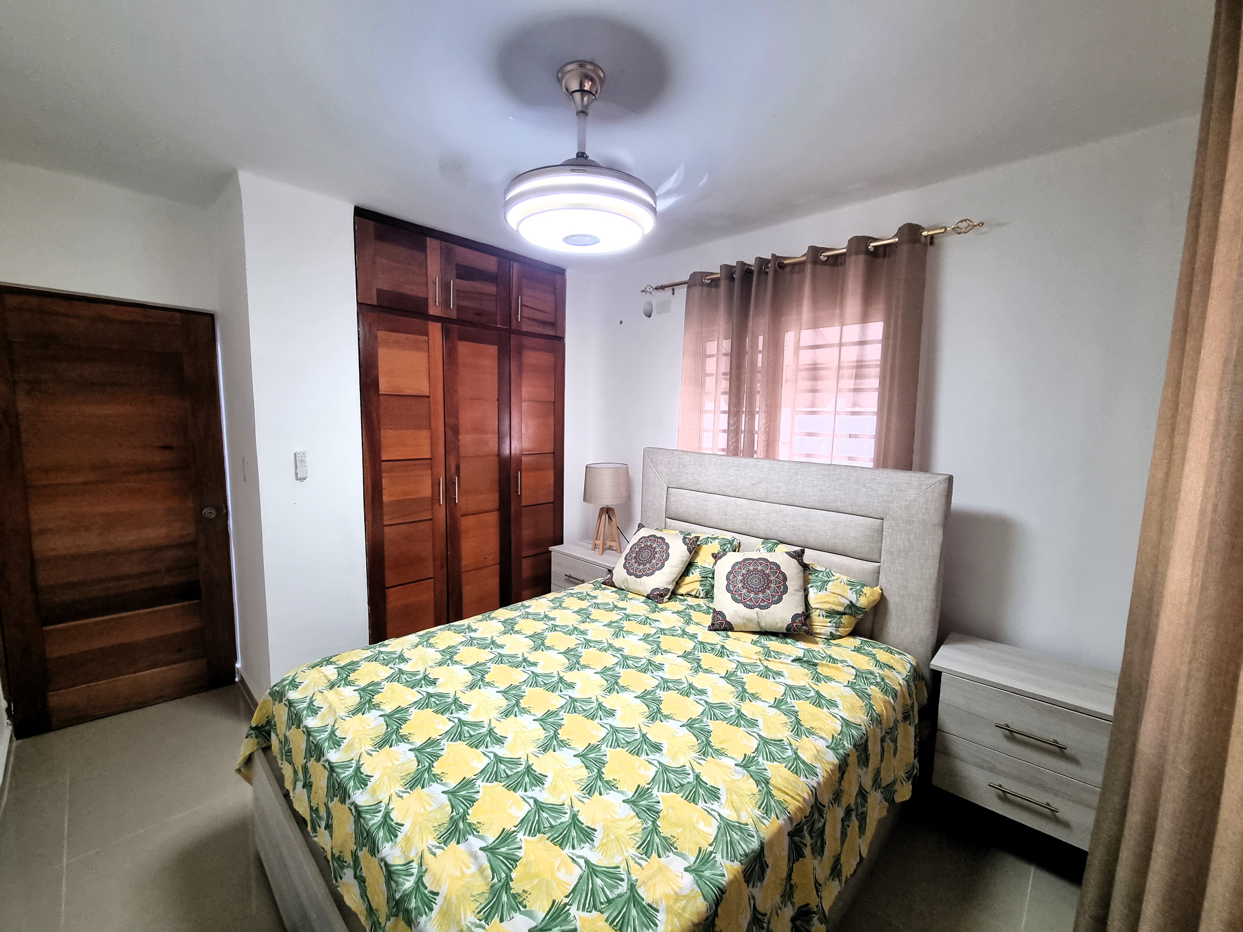 apartamentos - Alquiler Apartamento Amueblado en Altos de Alameda 5