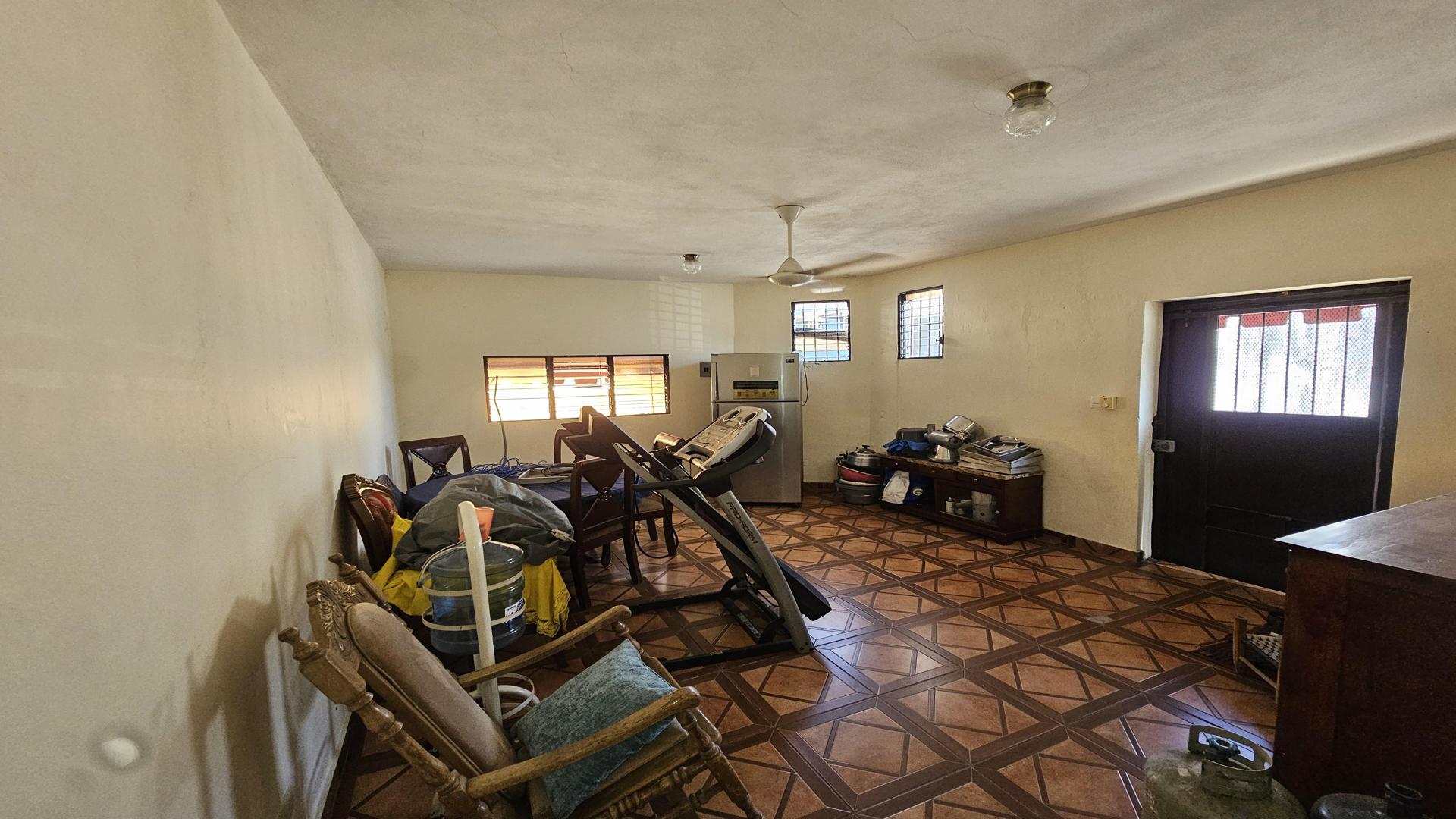 casas - Casa en El Gala, proximo a la nuñez 8