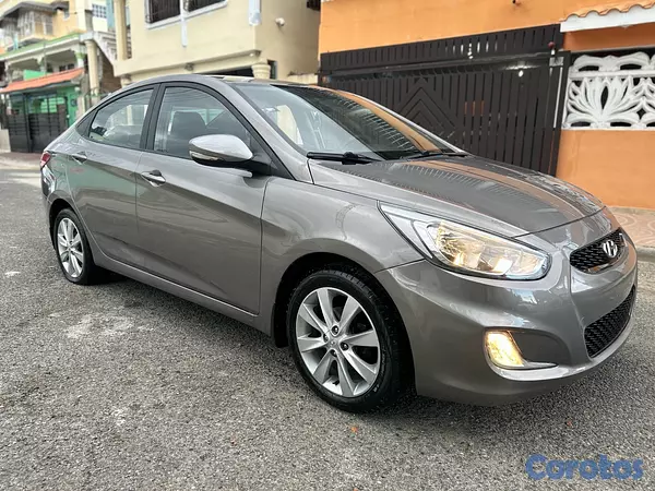 carros - Hyundai Accent 2018 Full (Magna Motors) 2