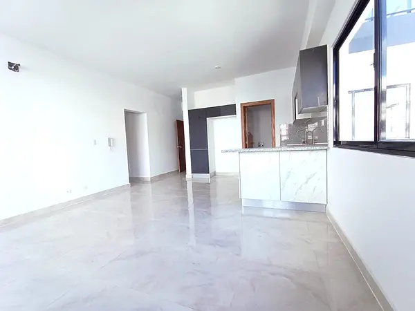 apartamentos - Vendo apartamento en el Renacimiento2do.nivel con Terraza.147mst 2hb 8