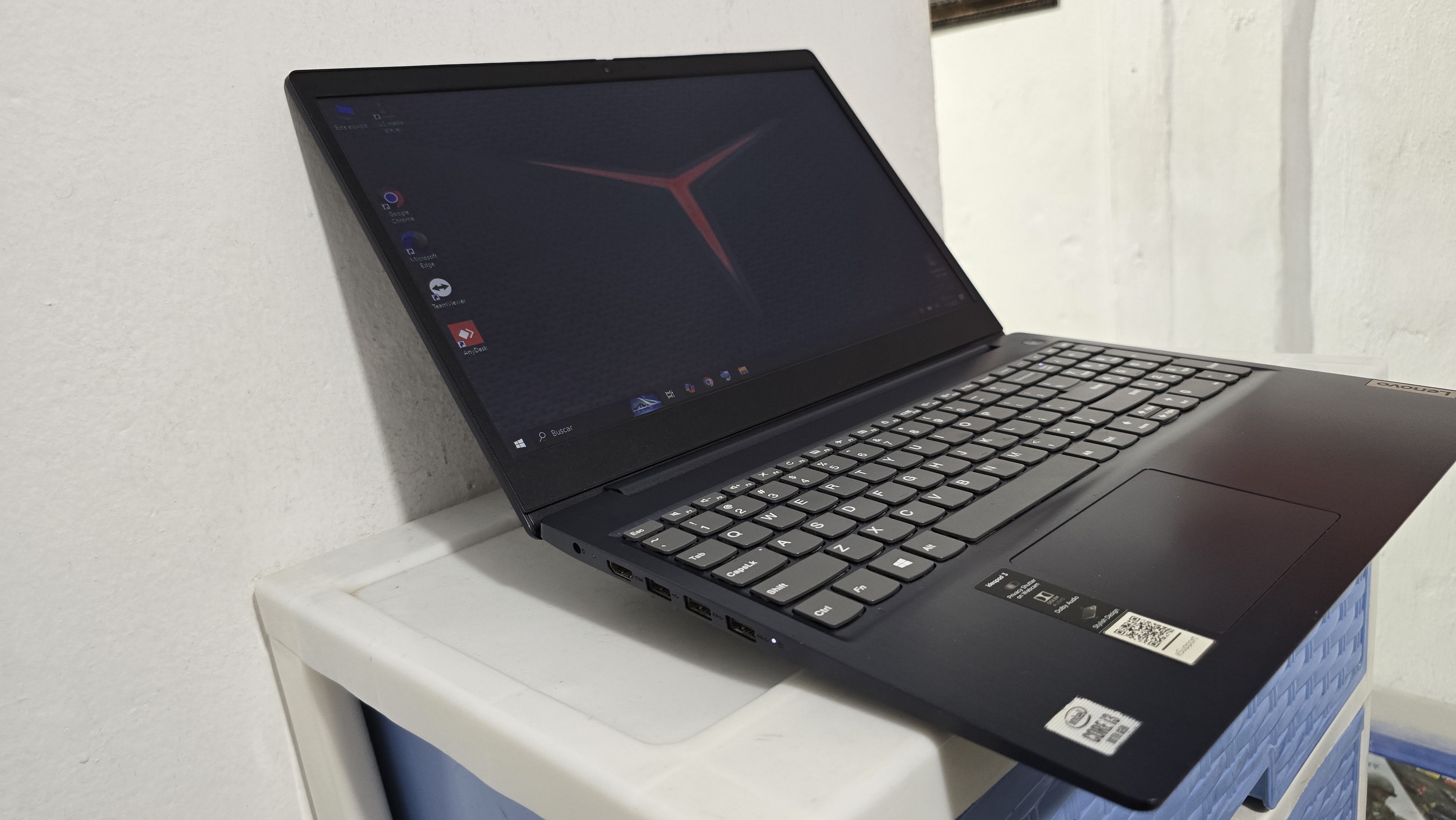 computadoras y laptops - lenovo Slim 17 Pulg Core i3 10th Gen Ram 8gb ddr4 Disco 256gb solido hdmi 1