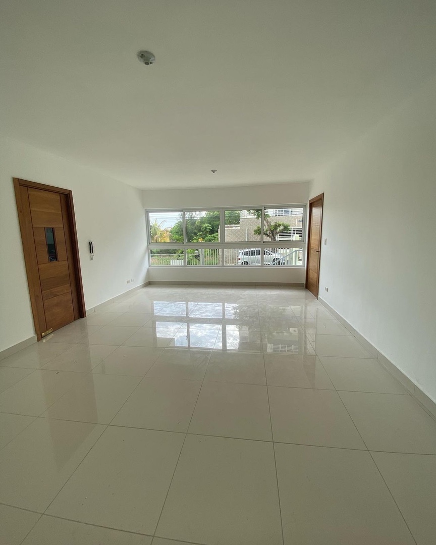 apartamentos - Apartamento en primer piso en la Av. independencia Km 12

