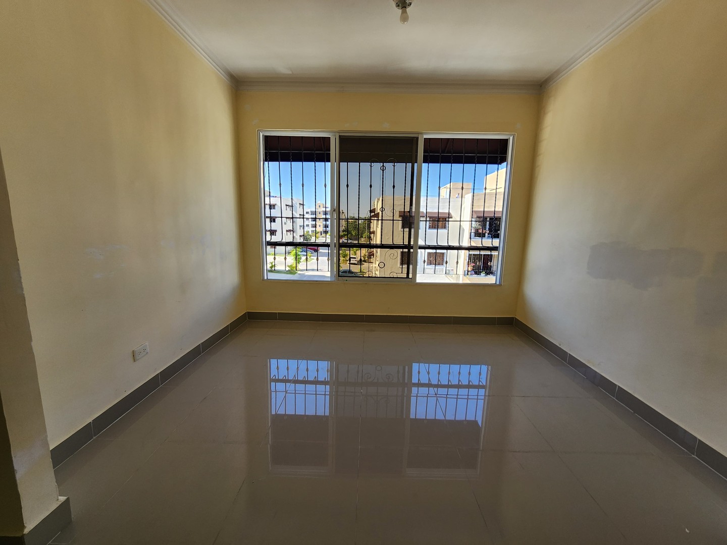 apartamentos - Apartamento en Alquiler en el Residencial Monumental Santo Domingo Oeste

 9