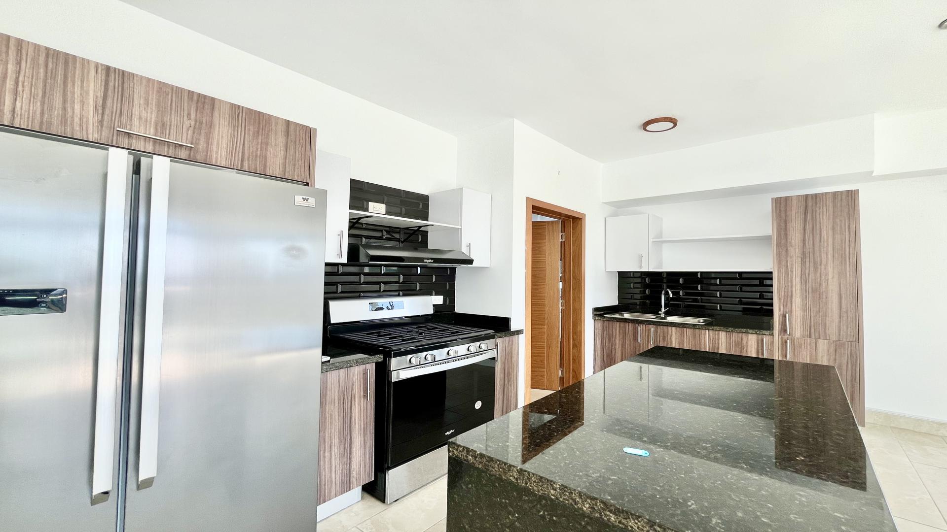 apartamentos - Apartamento en alquiler con línea blanca en La Julia, 2 habitaciones 4
