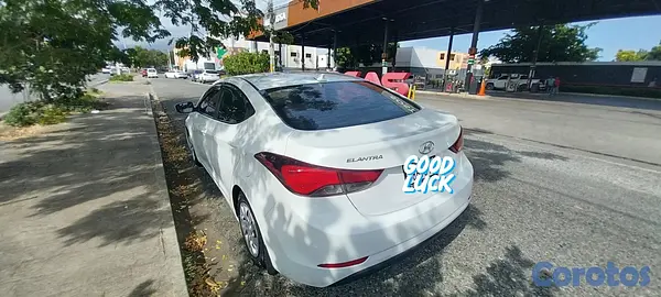 carros - Hyundai elantra se 2016 4