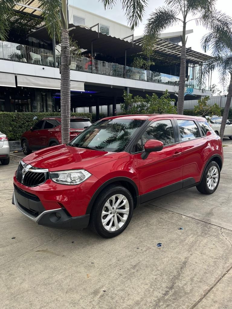 jeepetas y camionetas - Brilliance 2018 en óptimas condiciones 