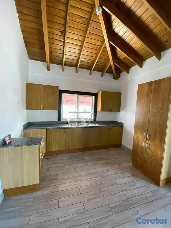 apartamentos - Se Alquila 4
