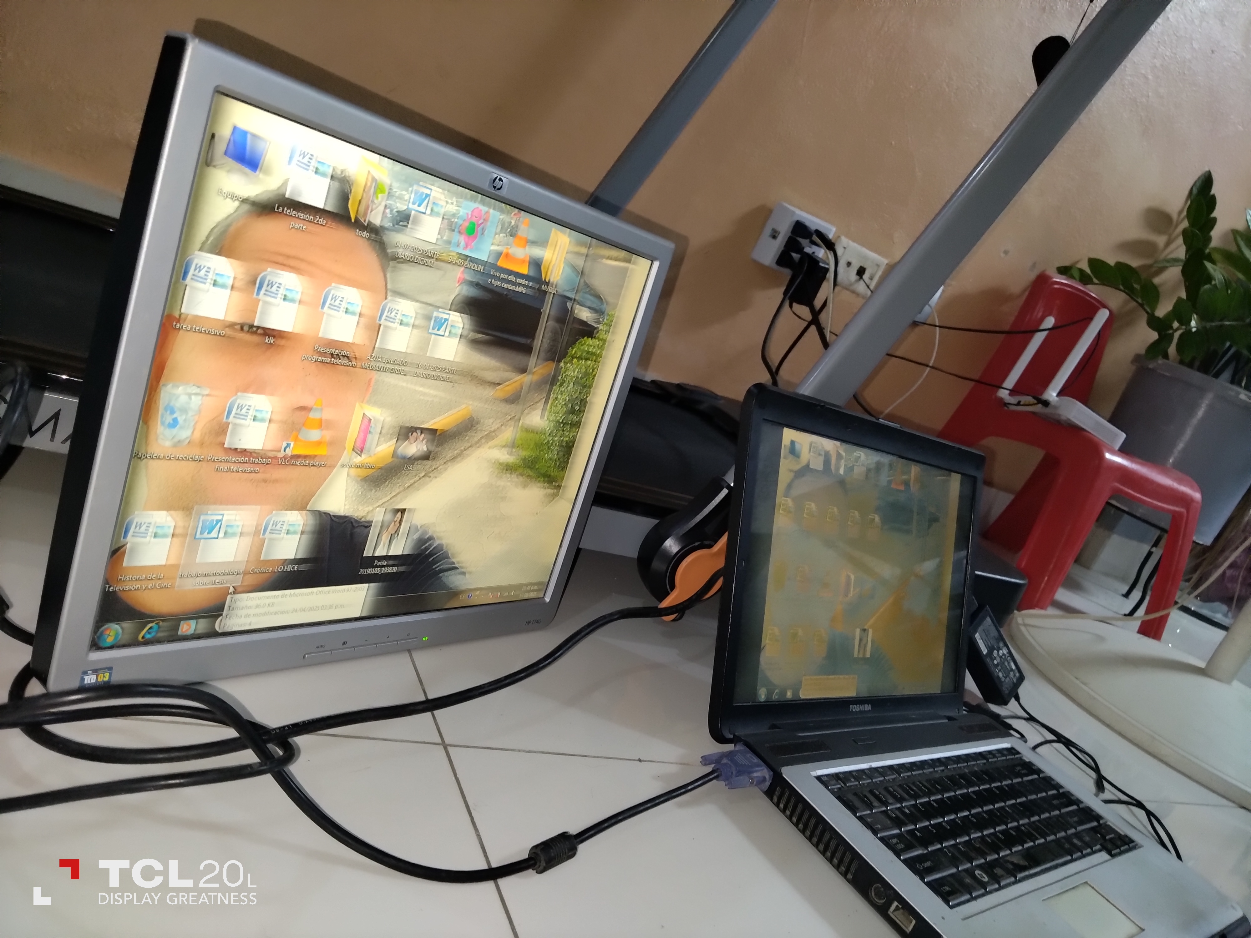 computadoras y laptops - Monitor de 14 pulgadas HP 2