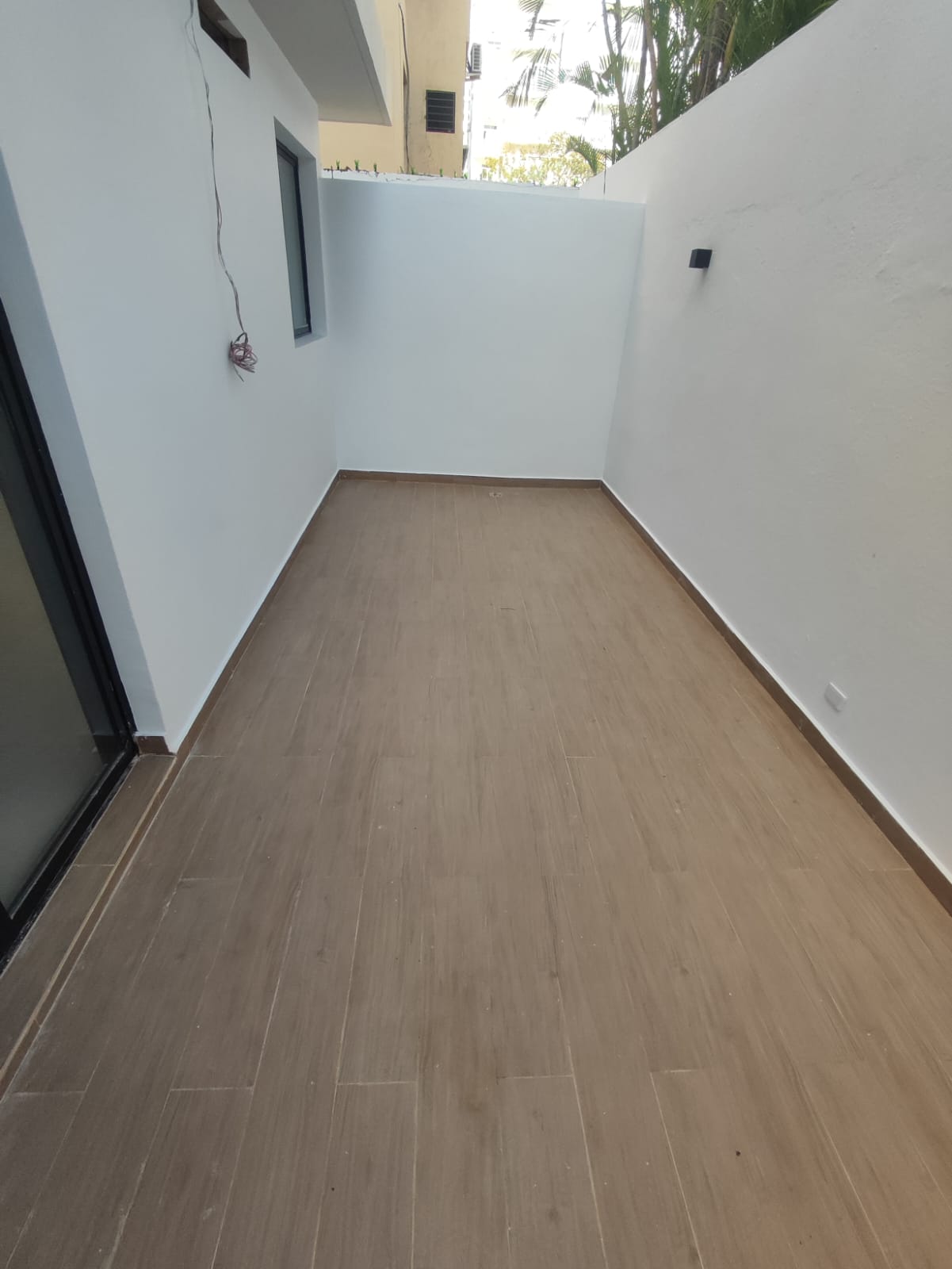 oficinas y locales comerciales - Alquilo local 1er Piso la Julia para estrenar USD 2,884 ju 5