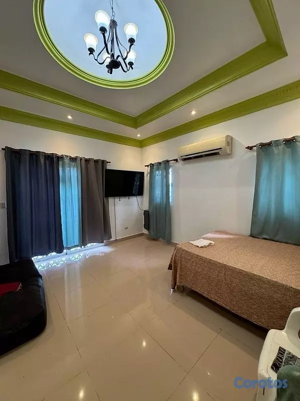 casas - Casa en venta con piscina en Lucerna  3