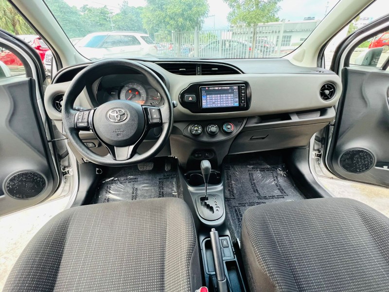 carros - Toyota Vitz 2018 Full 5