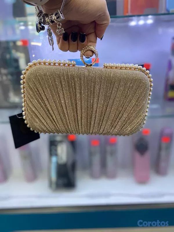 carteras y maletas - Hermoso bolso con cierre tipo anillo