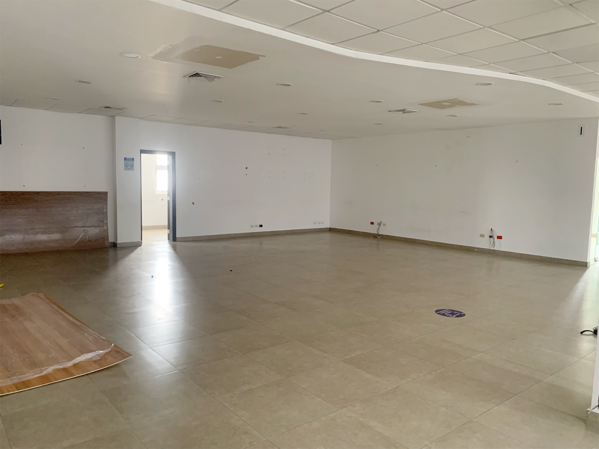 oficinas y locales comerciales - Local amplio abierto 2