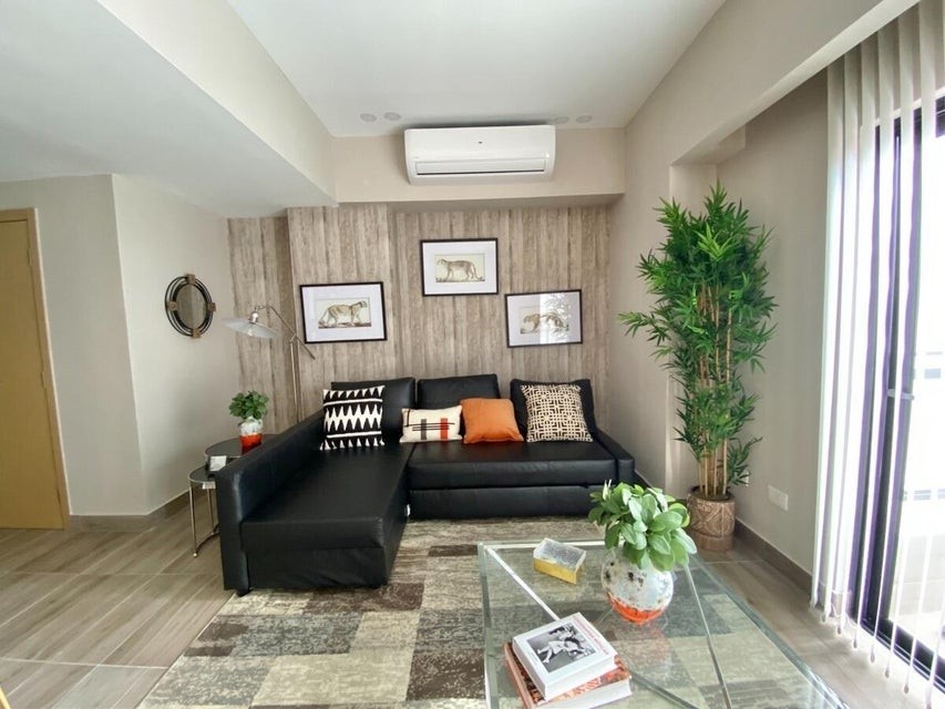 apartamentos - Apartamento en alquiler amuebldo #23-1695 ubicado en Piantini S.D 1