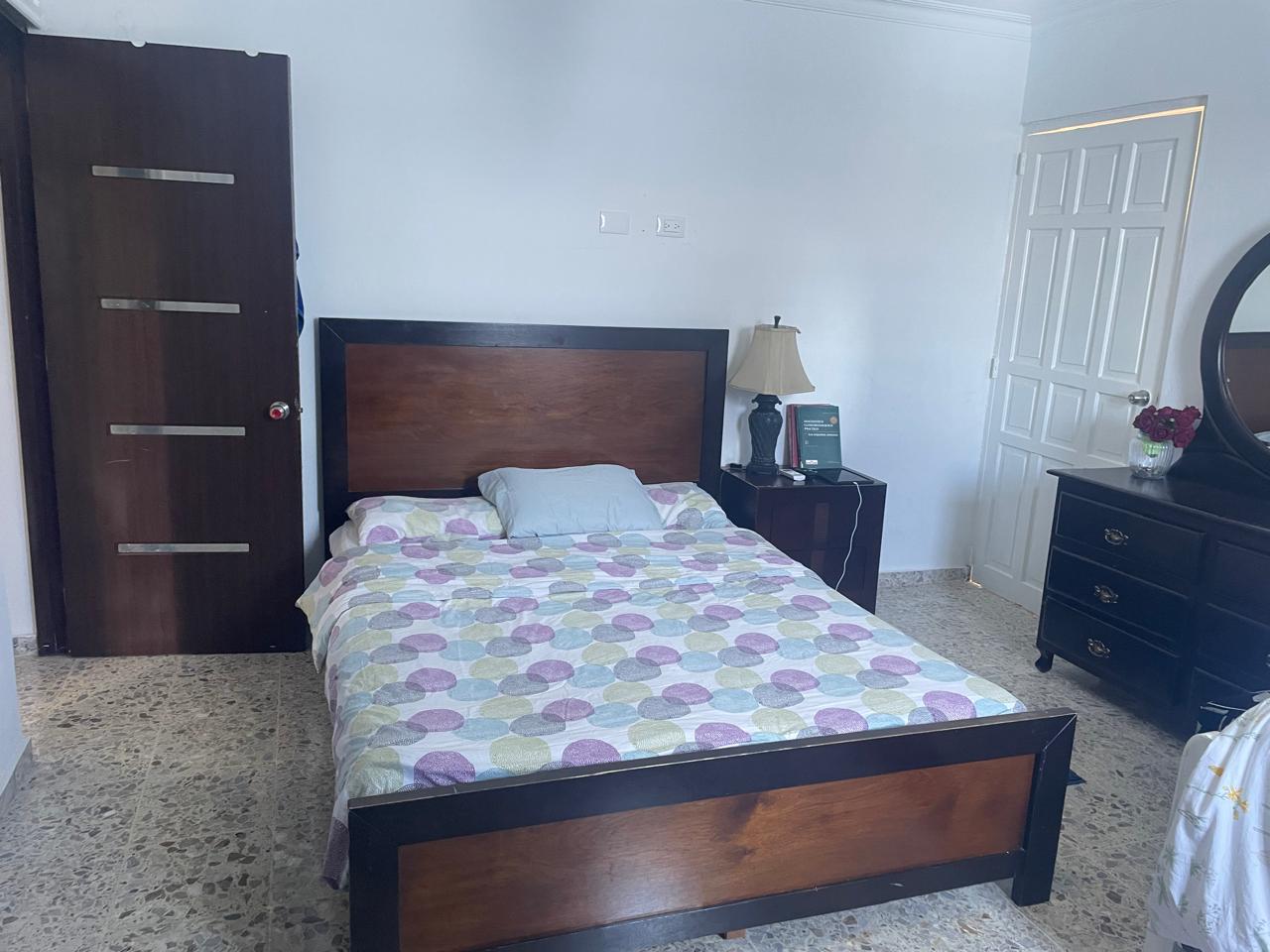 casas - CASA EN VENTA EN LOS LAURELES, SANTIAGO 6