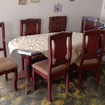 muebles y colchones - Comedor de 6 sillas.
