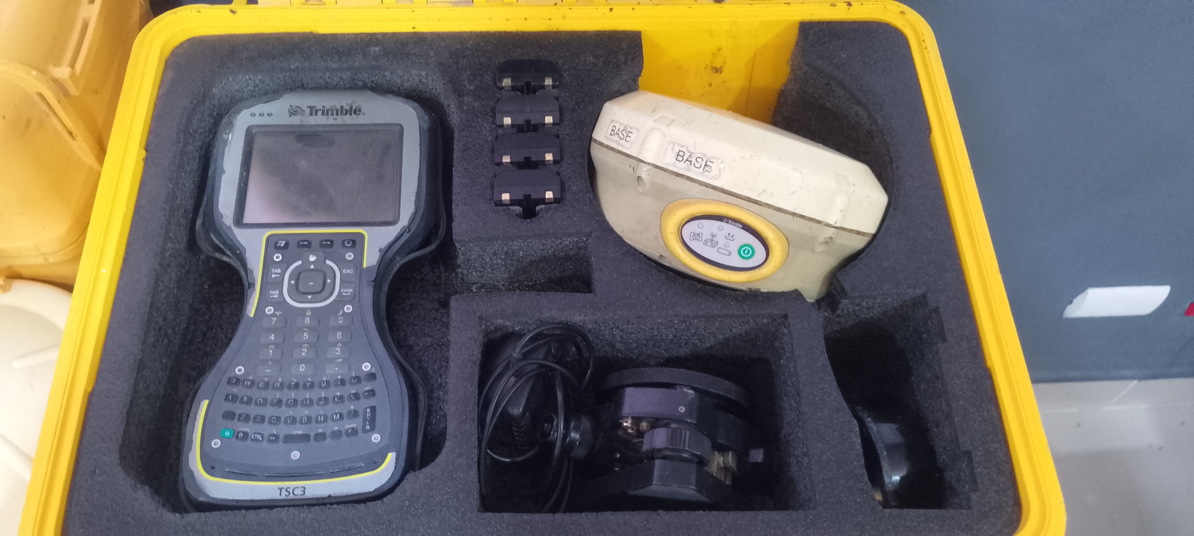 otros electronicos - Receptor GNSS Trimble r8s usados