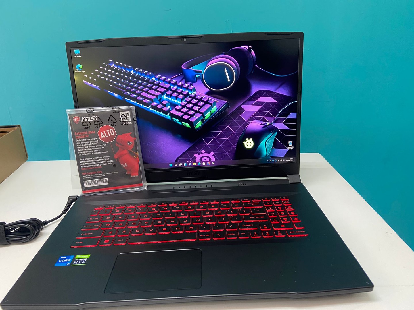 computadoras y laptops - Laptop, MSI Katana GF76 11 UD / 11th Gen, Intel Core i7 / 16 GB DDR4 / 512 GB SS