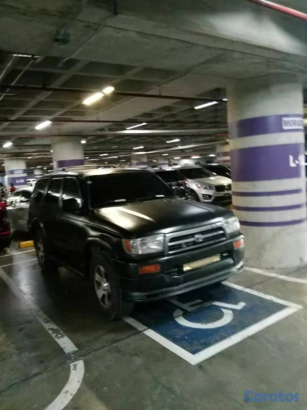 jeepetas y camionetas - TOYOTA 4RUNNER 2000 10
