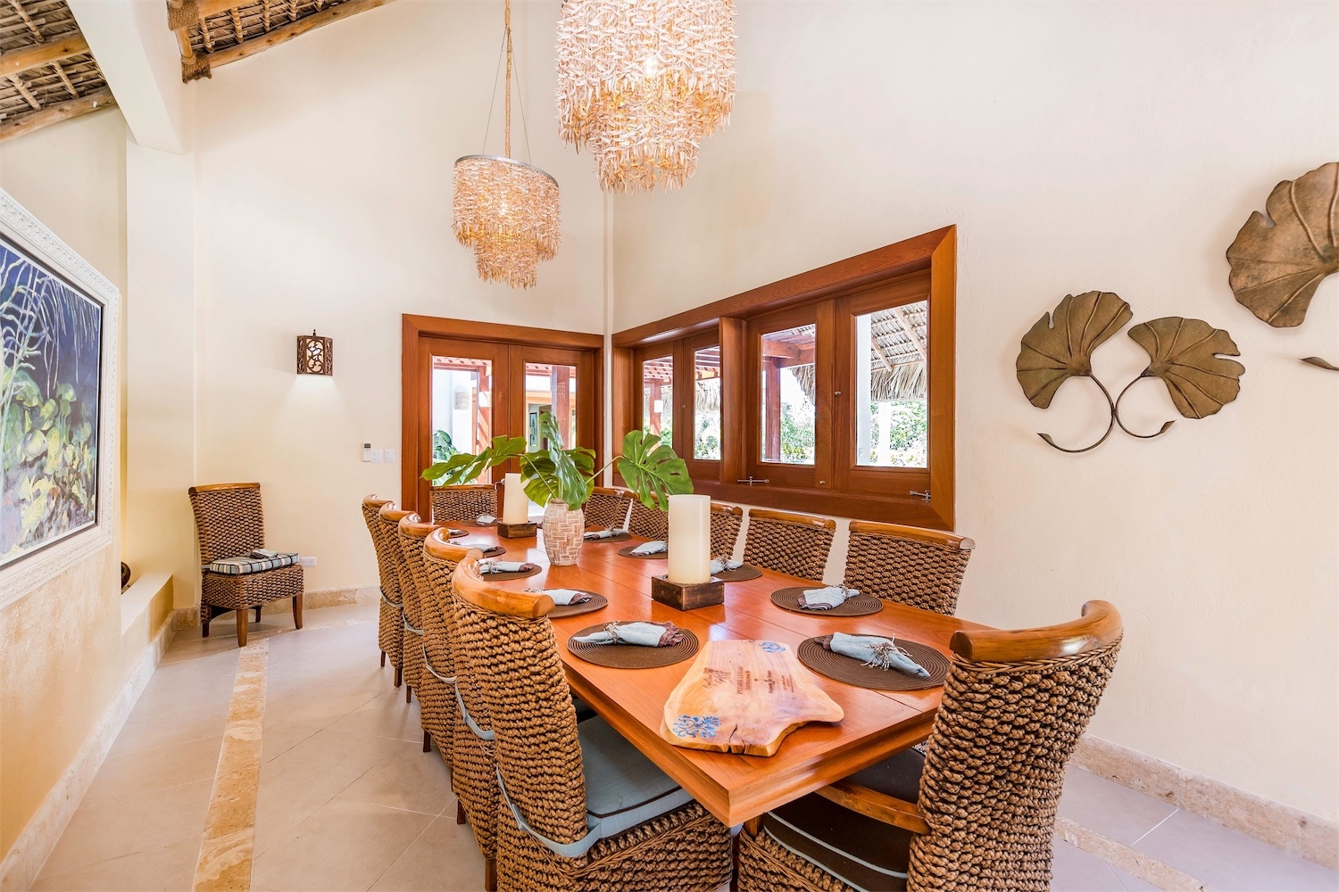 casas vacacionales y villas - Majestuosa Villa en Venta en Cap Cana, cerca de Punta Espada  9