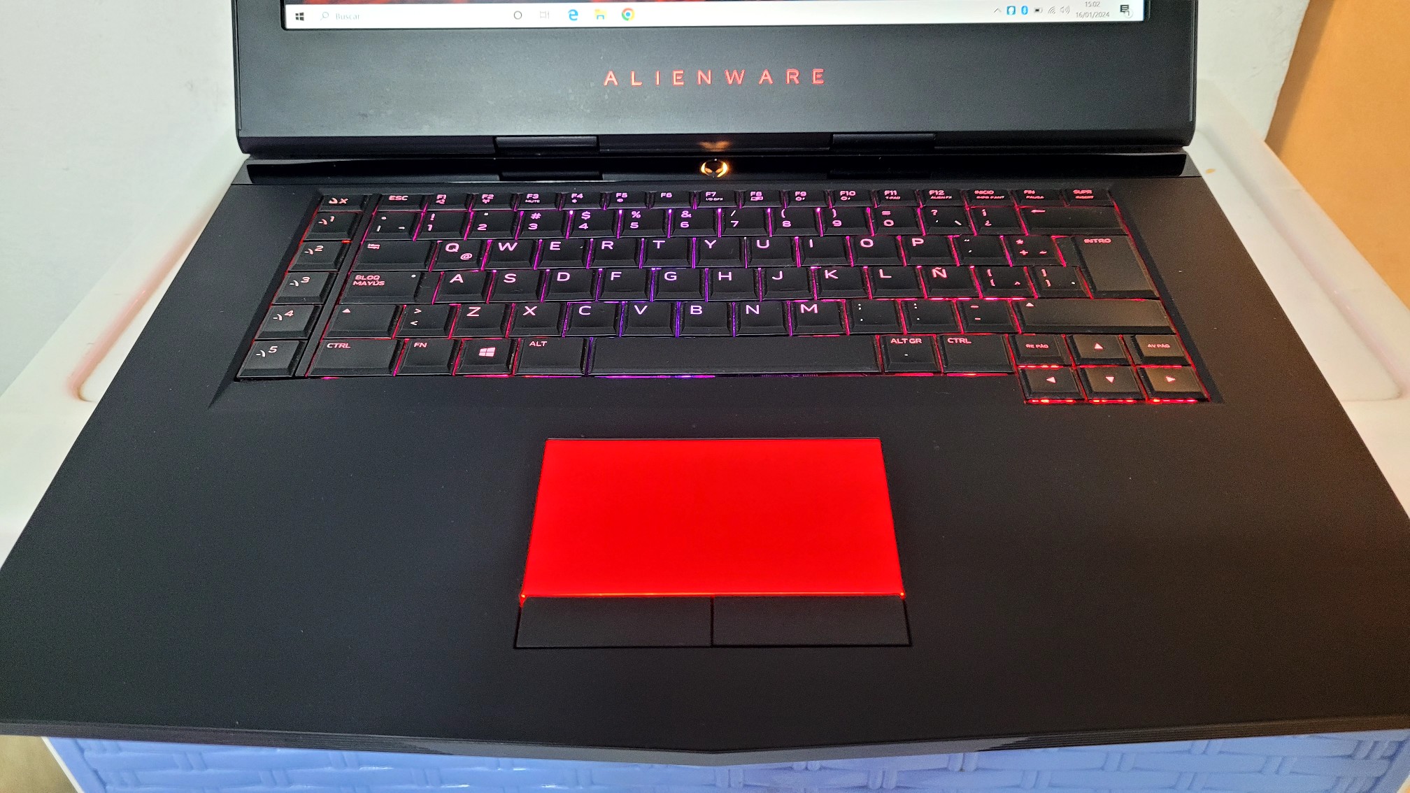 computadoras y laptops - Alienware Gamer R3 17 Pulg Core i7 Ram 16gb ddr4 Nvidea Gtx 1070 8gb Dedicada 2