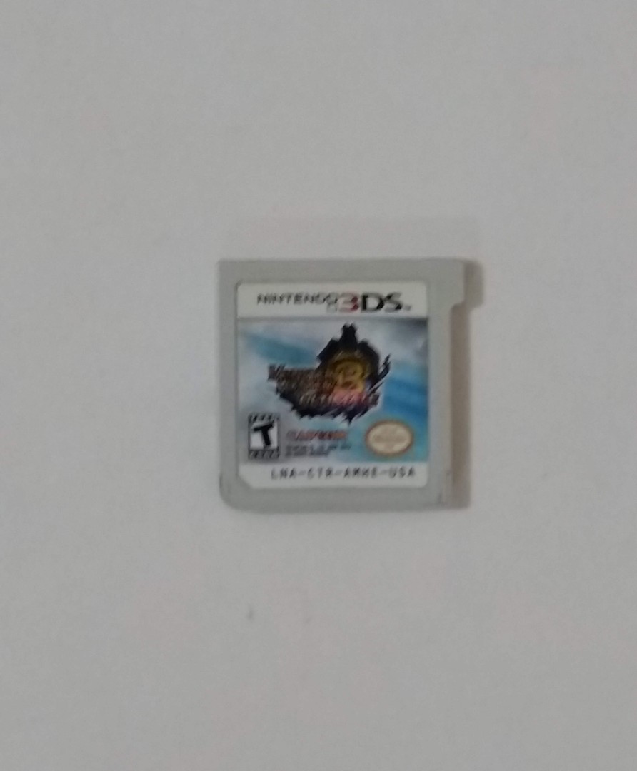 consolas y videojuegos - Monster Hunter 3 Ultimate de Nintendo 3DS 1