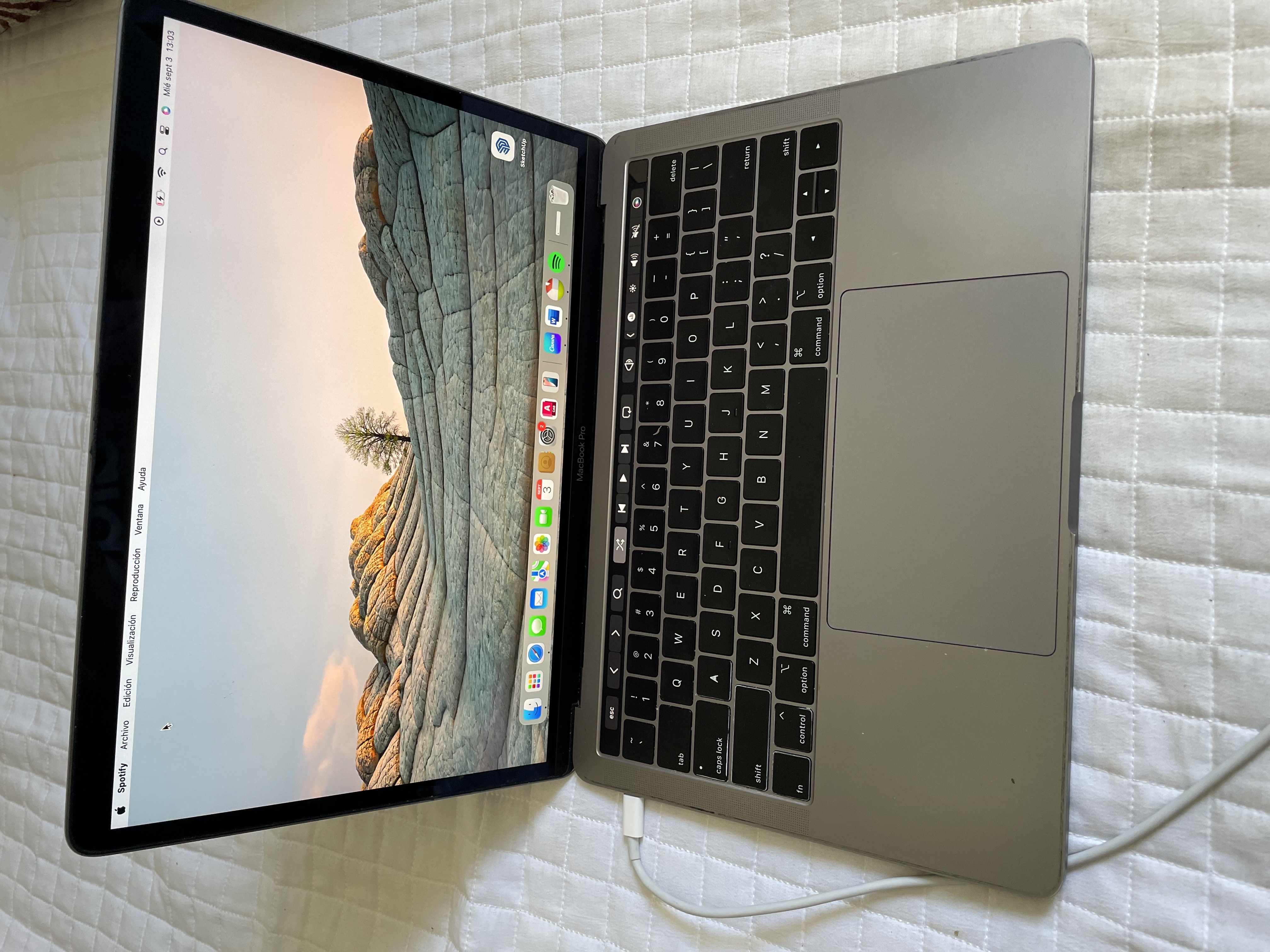 computadoras y laptops - MacBook Pro 13” 2019, Intel Core i5  4