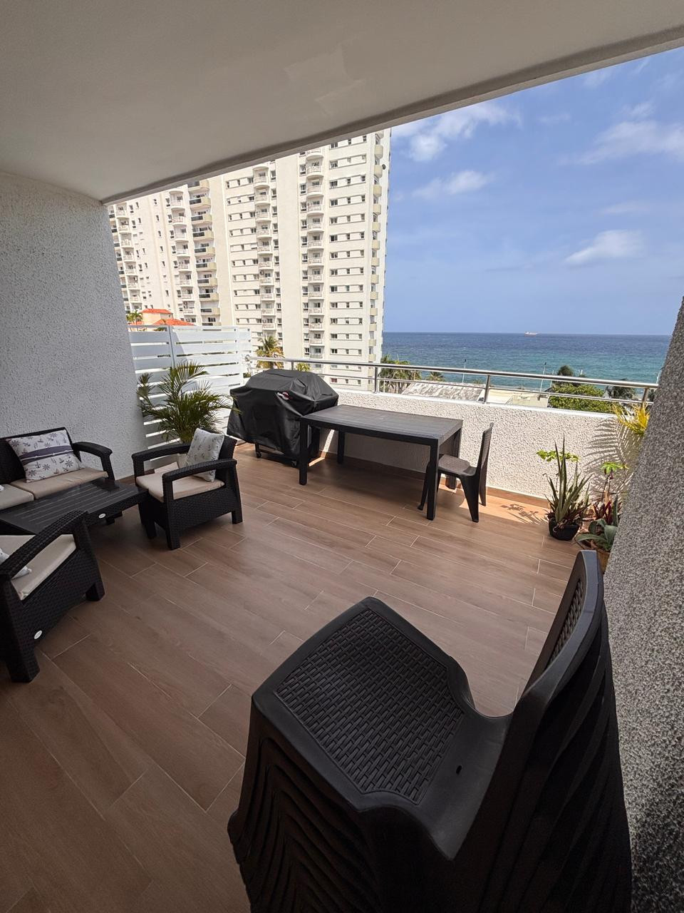 apartamentos - Apartamento de 3 Habitaciones en venta en El Cacique, Sto.Dgo 2