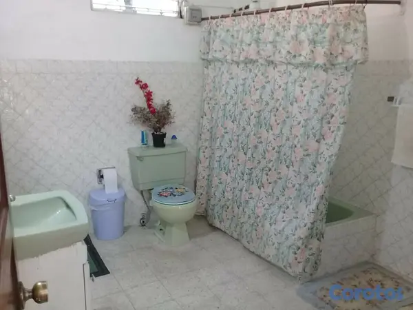 casas - VENTA DE CASA-GAZCUE 4