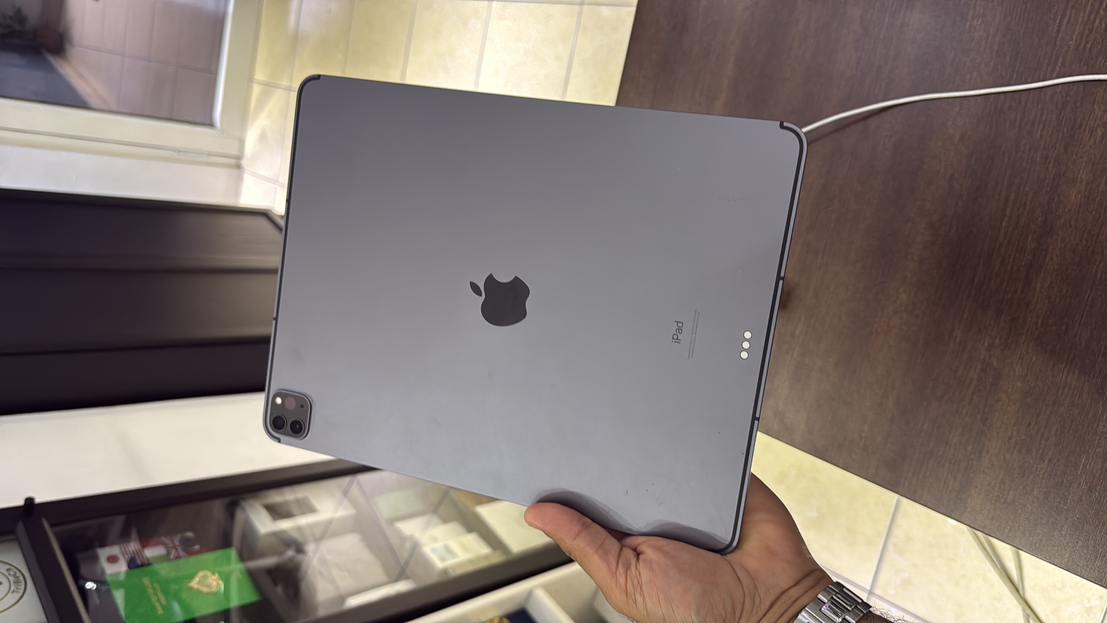 celulares y tabletas - iPad Pro 12,9 inch 6ta Generación M2 128GB RD$ 35,995 NEG 1
