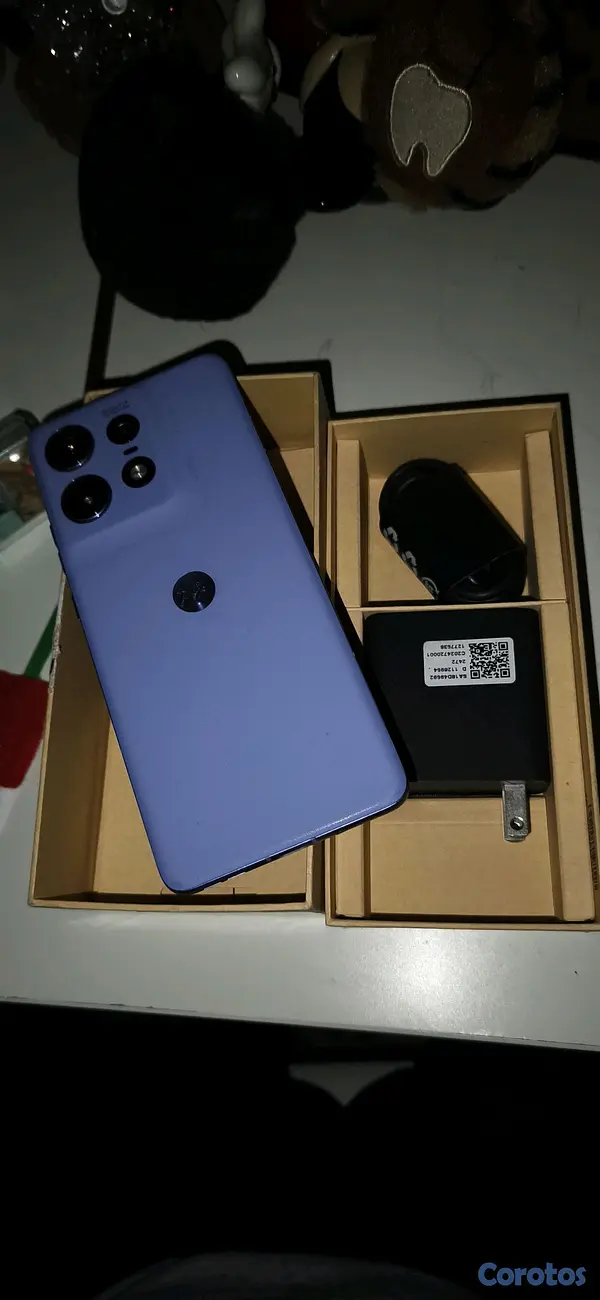 celulares y tabletas - Motorola Edge 50 pro + Motobuds (Precio negociable) 4