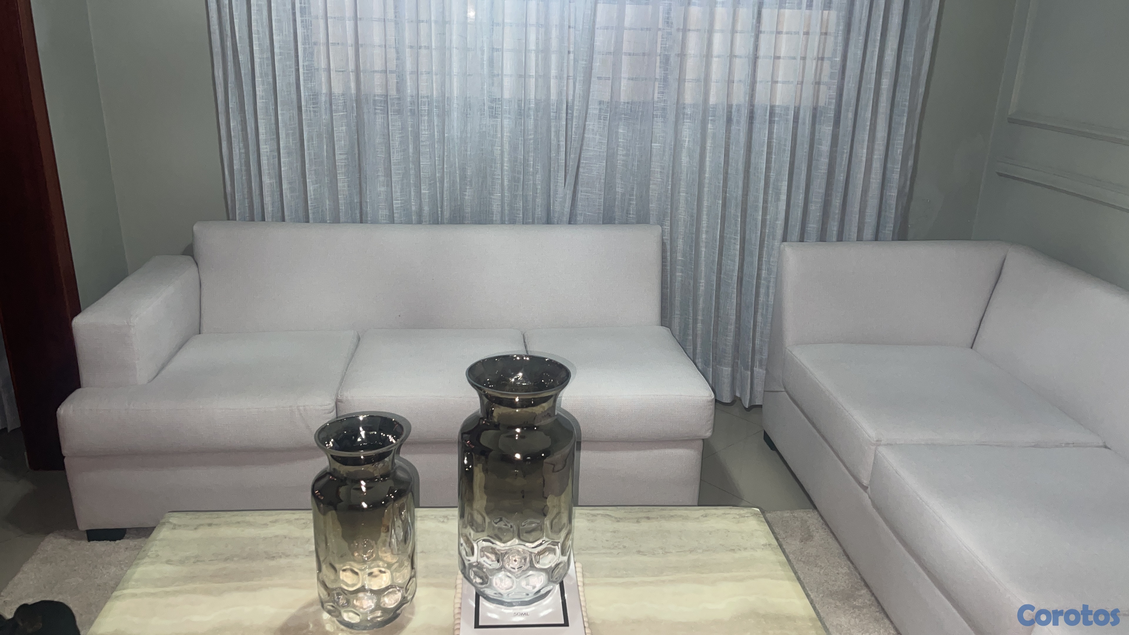 muebles y colchones - Juego de muebles en L color beige como nuevo  1