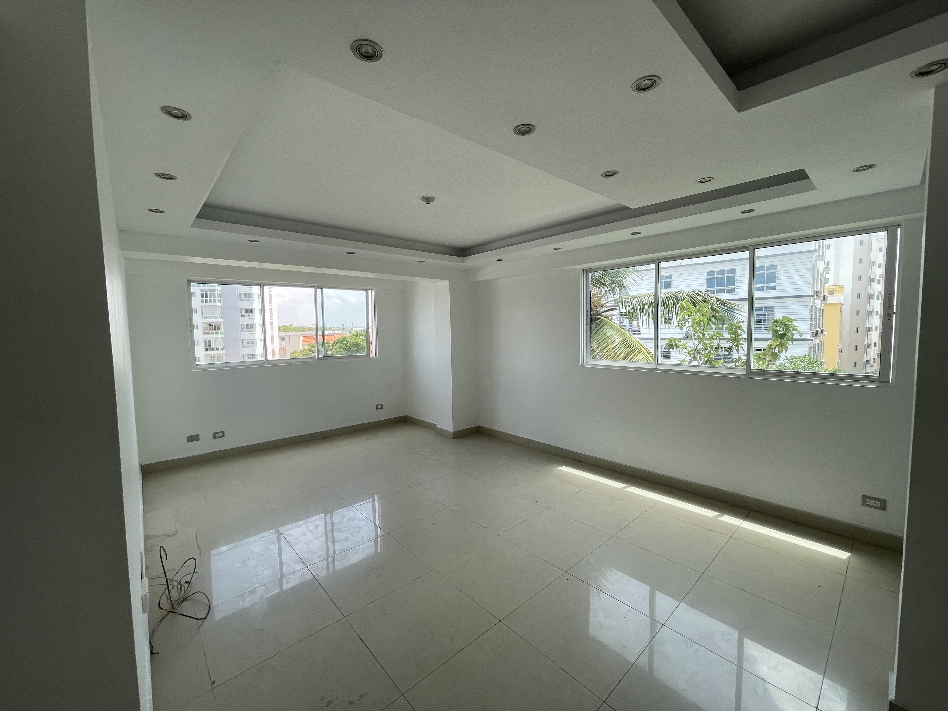 apartamentos - Apartamento de 3 habitaciones en Renacimiento, Santo Domingo  1