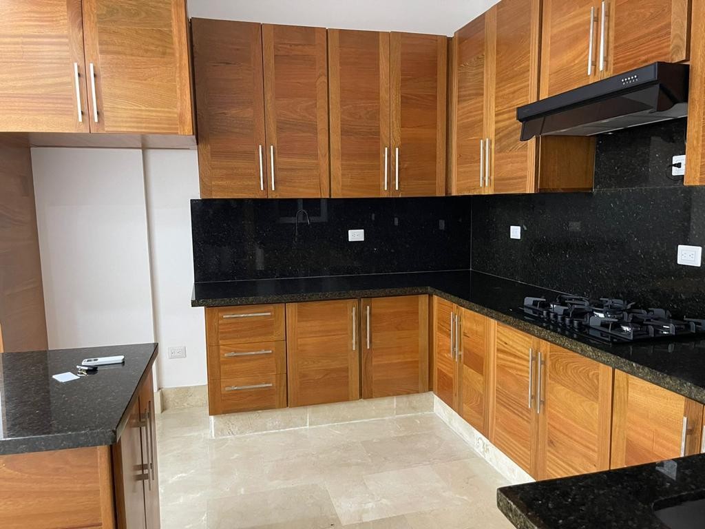 apartamentos - Apartamento Disponible para Alquiler en La Esmeralda 