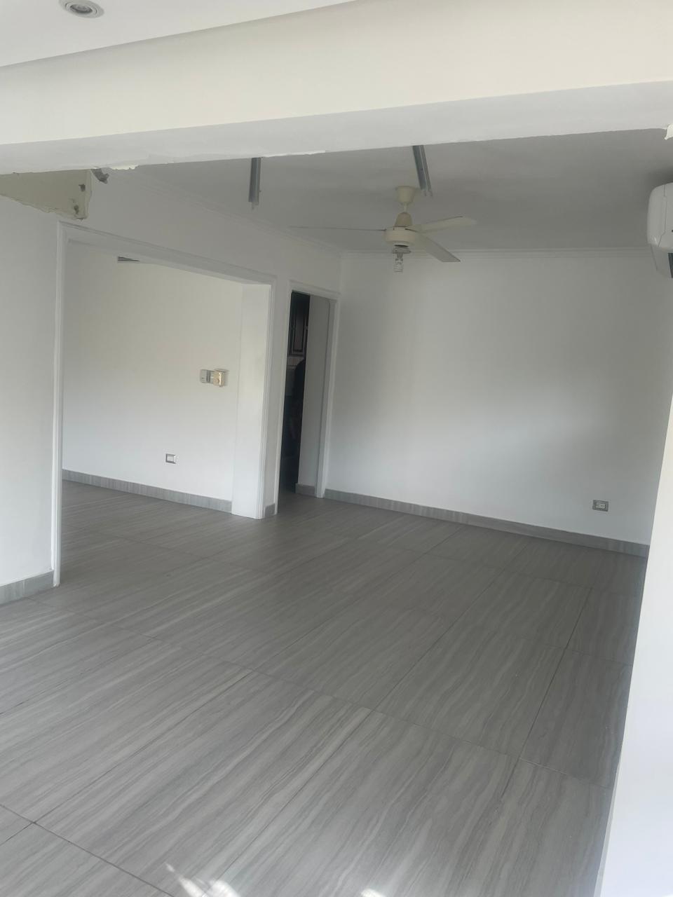apartamentos - Vendo apto clásico en la Anacaona  178. 15 mts Pis 1