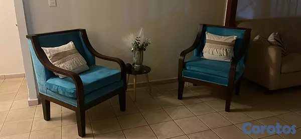 muebles y colchones - Butaca en caoba  3