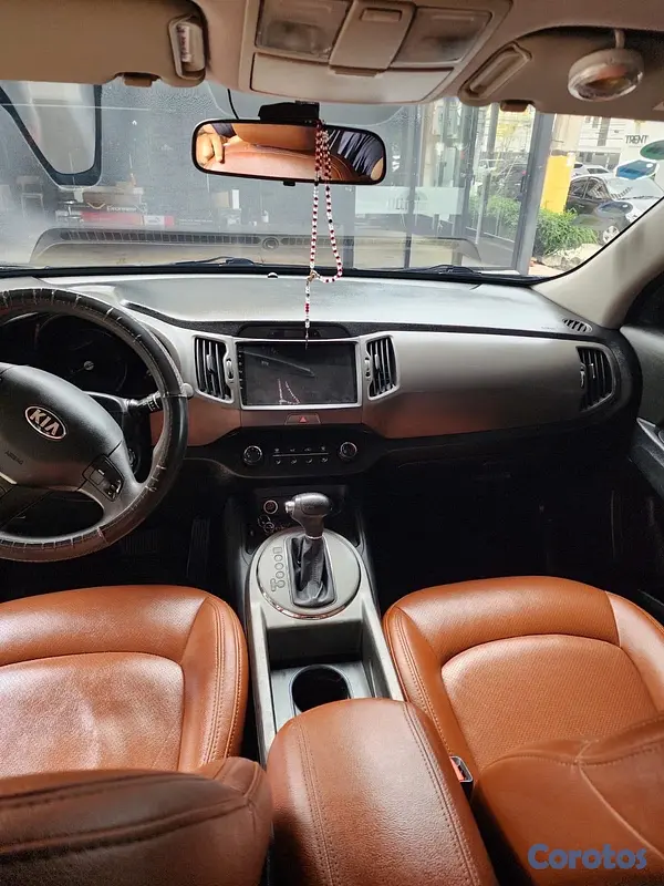 jeepetas y camionetas - Kia Sportage 2015 - 850,00 negociable 8