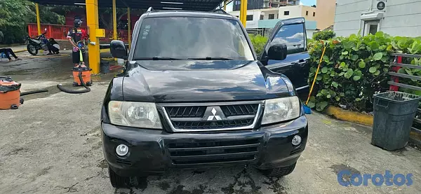 jeepetas y camionetas - mitsubishi montero 2004 12