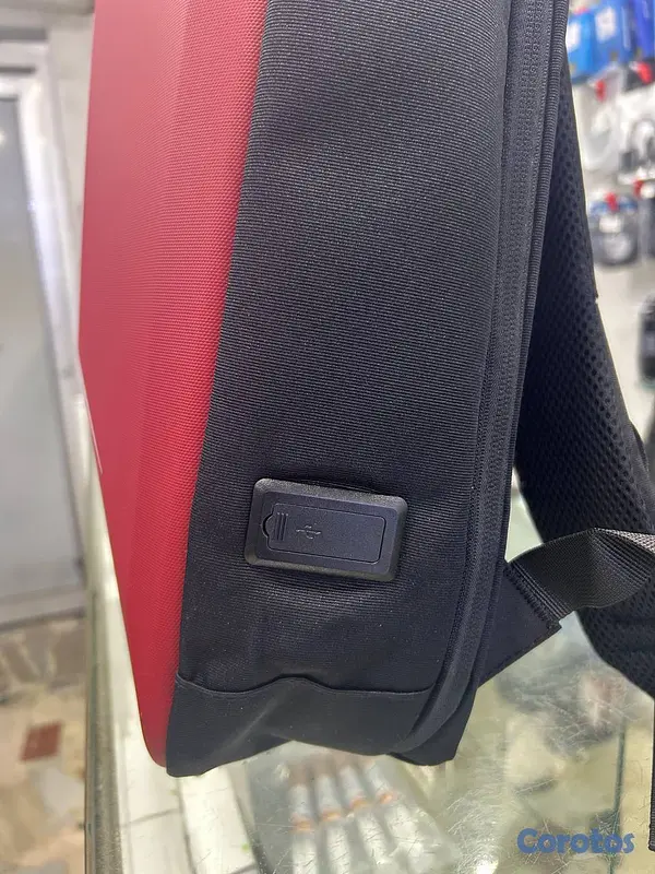 computadoras y laptops - MOCHILA PARA LAPTOP TESLA ROJA 8