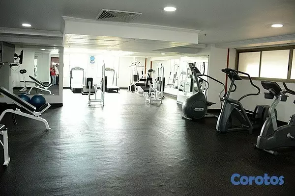 apartamentos - Apartamento remodelado en venta con vista al Mar e 10