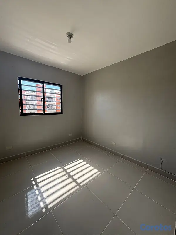 apartamentos - ALQUILO APARTAMENTO EN LOS RIELES DE GURABO, SANTI 2
