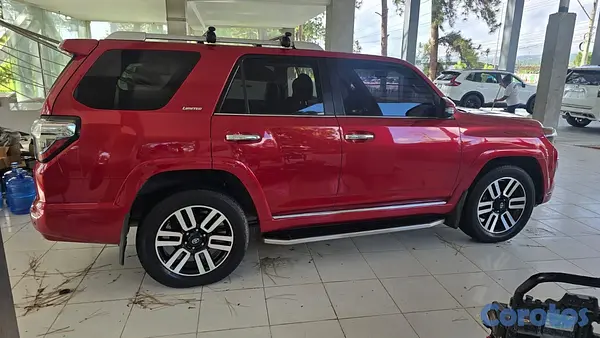 jeepetas y camionetas - Se vende 4