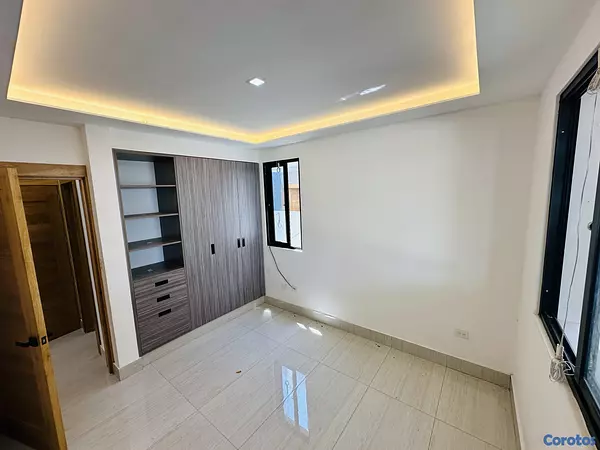 casas - CASA EN VENTA EN GURABO  8