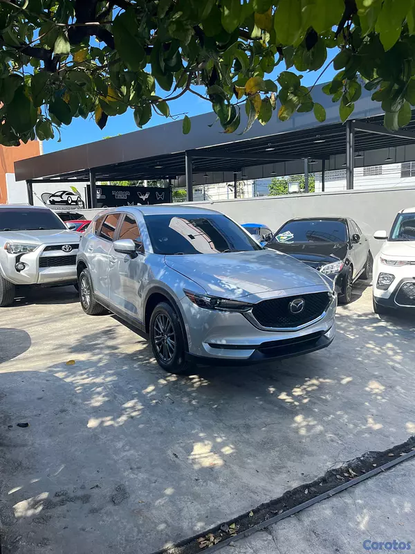 jeepetas y camionetas - Mazda CX-5 Touring 2020 3