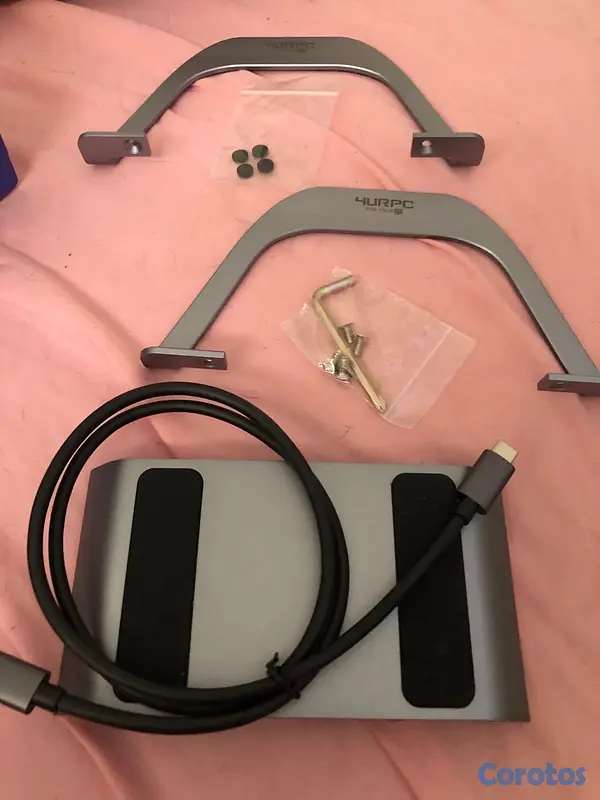 computadoras y laptops - Base de conexión con soporte USB-C para laptop  2
