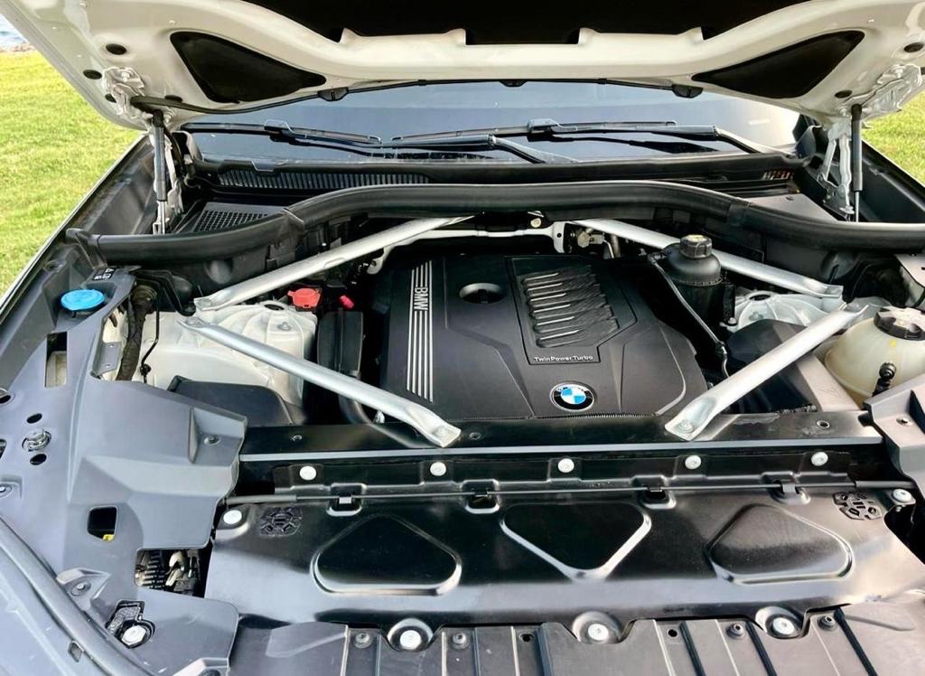 jeepetas y camionetas - OPORTINUDAD BMW X5 XDrive 40i Kit M Package 2019 (LA MAS NUEVA DEL PAIS) 4