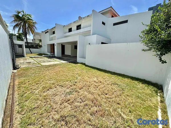 casas - vendo Casa en  Cacicazgos 2