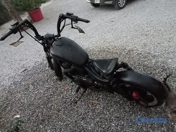 motores y pasolas - Suzuki Intruder Bobber classica 6