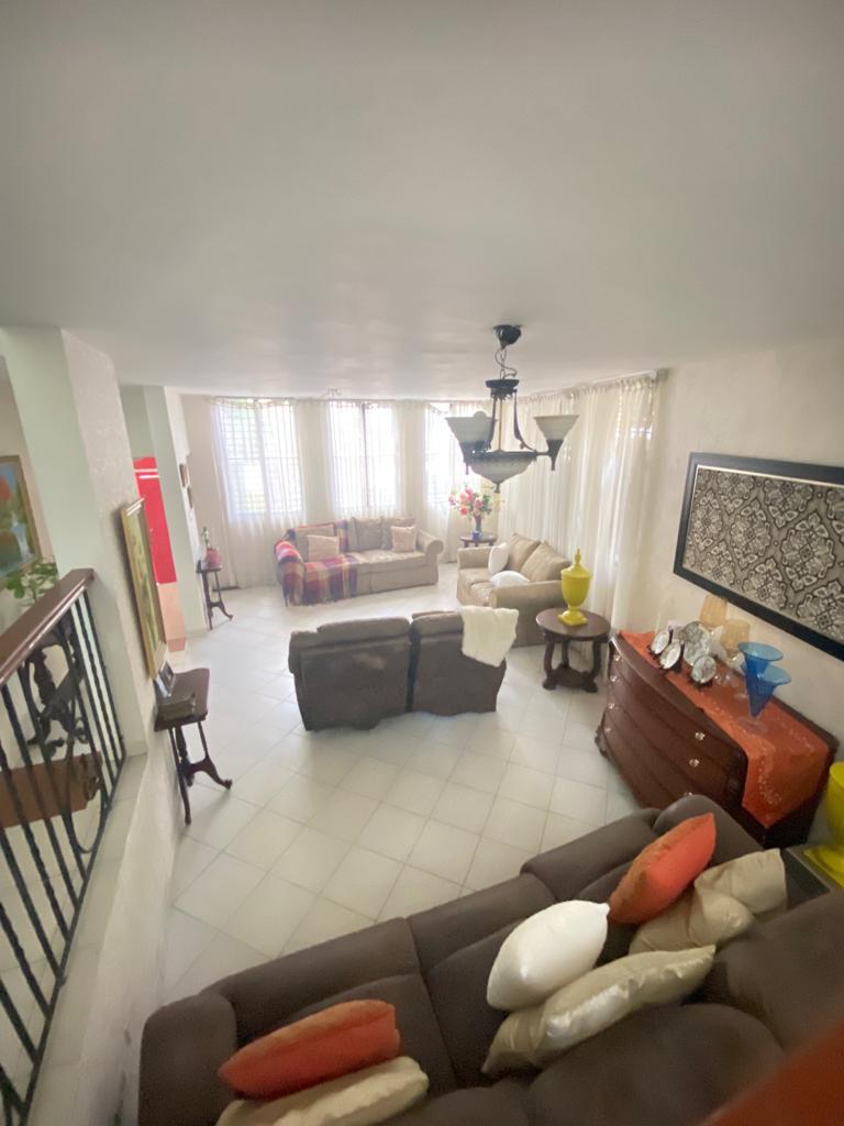 casas - CASA EN VENTA PROX. A LA REPUBLICA DE COLOMBIA 3