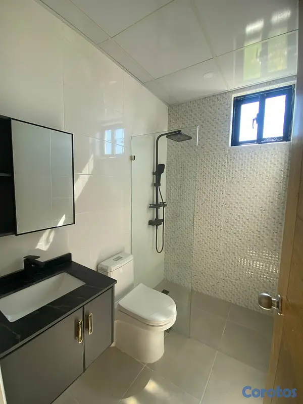 apartamentos - Apartamento familiar con una sala con ventanales p 4